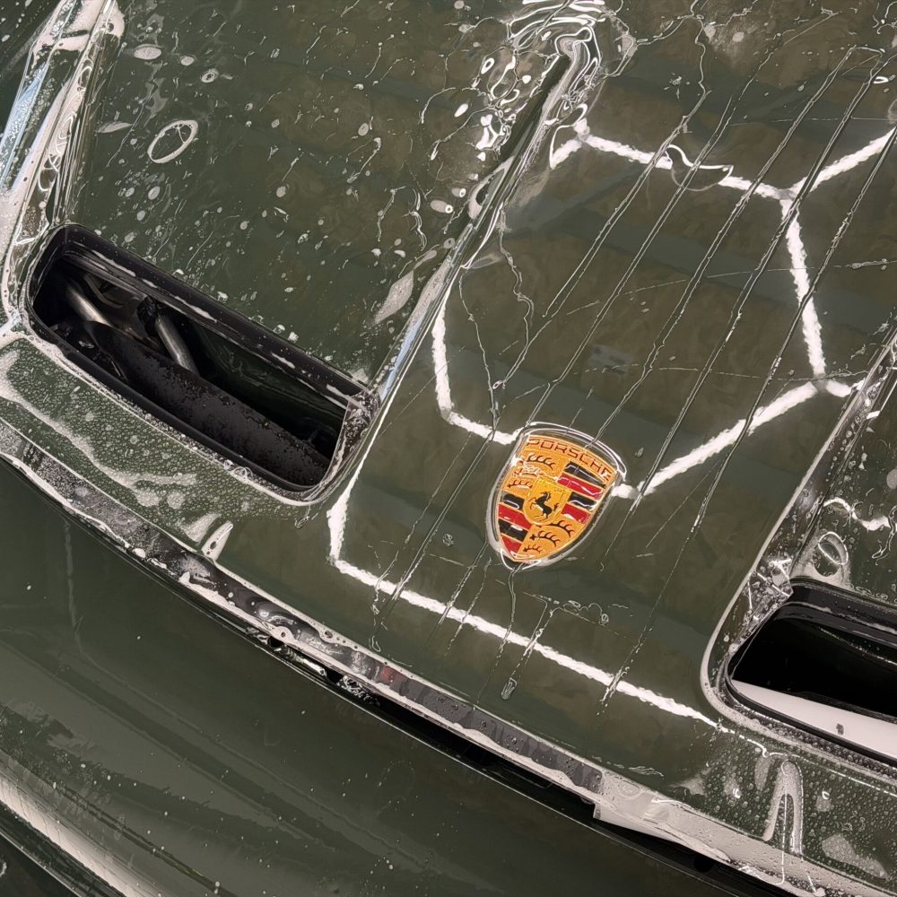 PORSCHE_911_992_GT3_TOURING